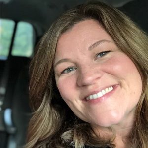 Meet your Posher, April